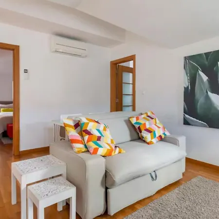 דירה Tower Of Belem Premium A, B & C